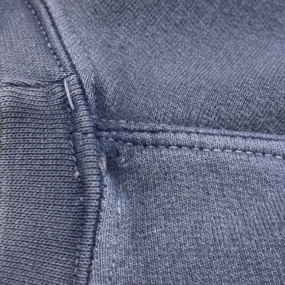 Urban Outfitters Crewneck Sweatshirt Size - Picture 4 of 7